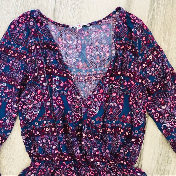 AEO Floral Bell Sleeve Romper - Picture 6 of 8